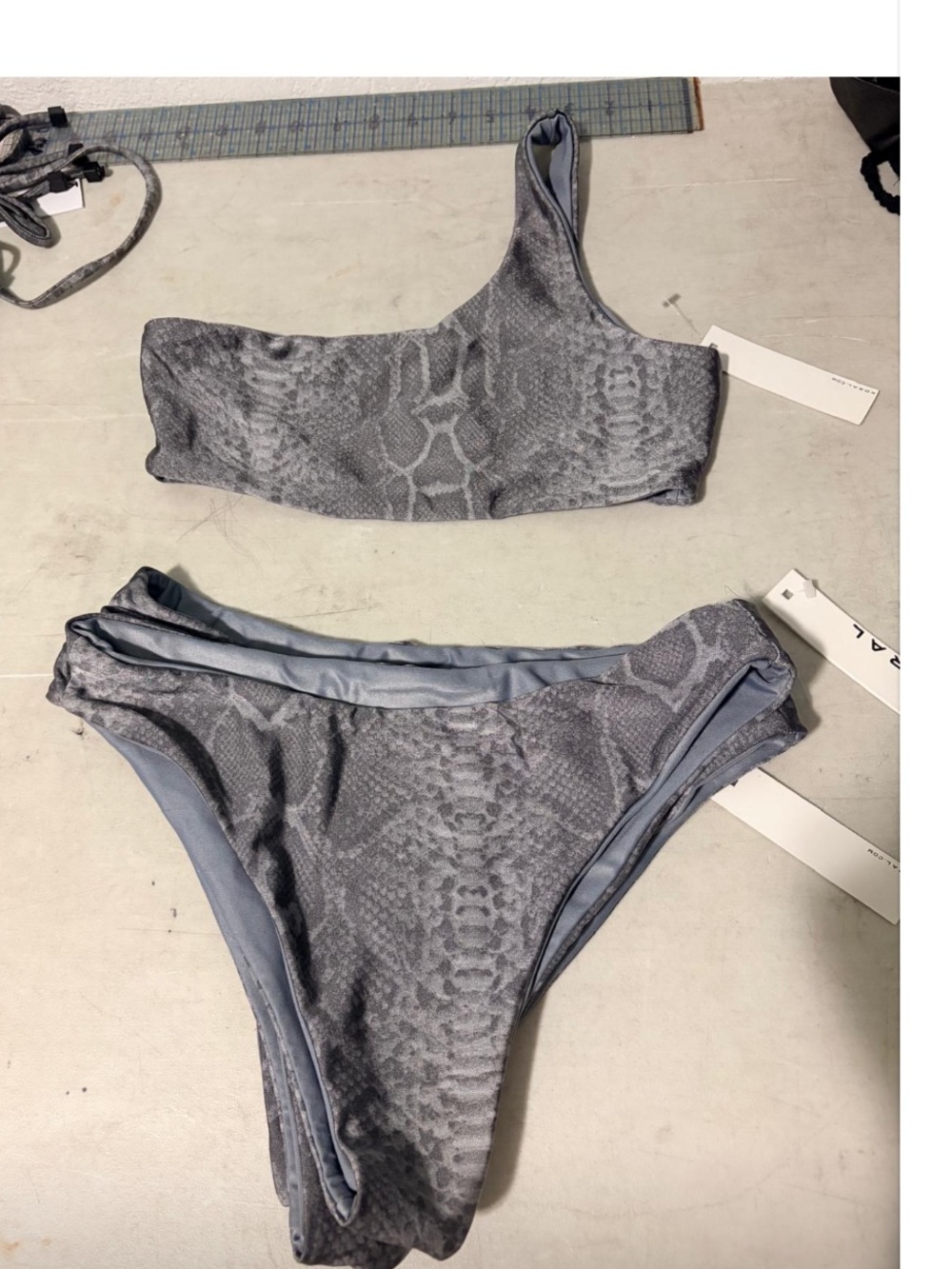 NWT KORAL SNAKE SKIN  2 pcs set  bikini top &bottom S
